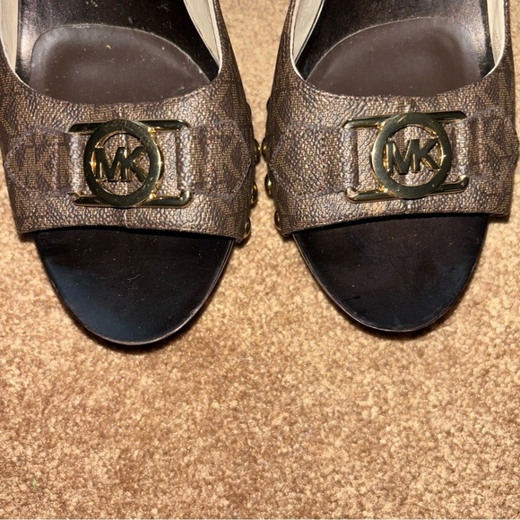 Michael Kors Signature Wedge Open Toe Slingback Heels Size 9.5 - Picture 6 of 14